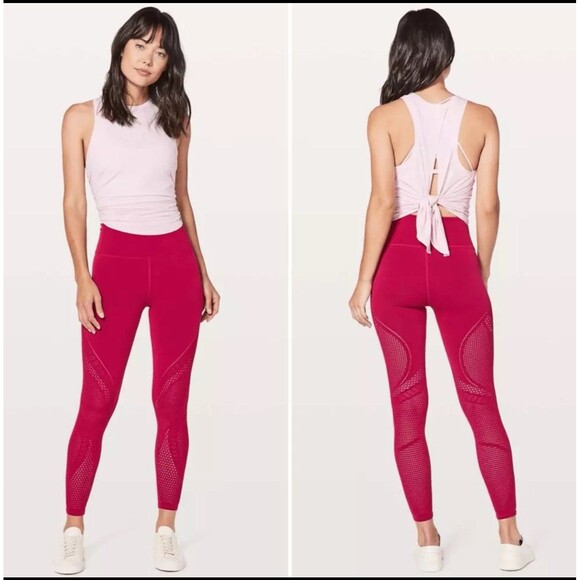 Lululemon Reveal Tight Interconnect 25.5" in Ruby Red Size 6 - Picture 2 of 3